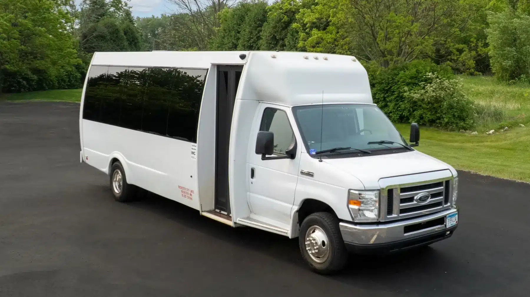 23-Passenger-Outside